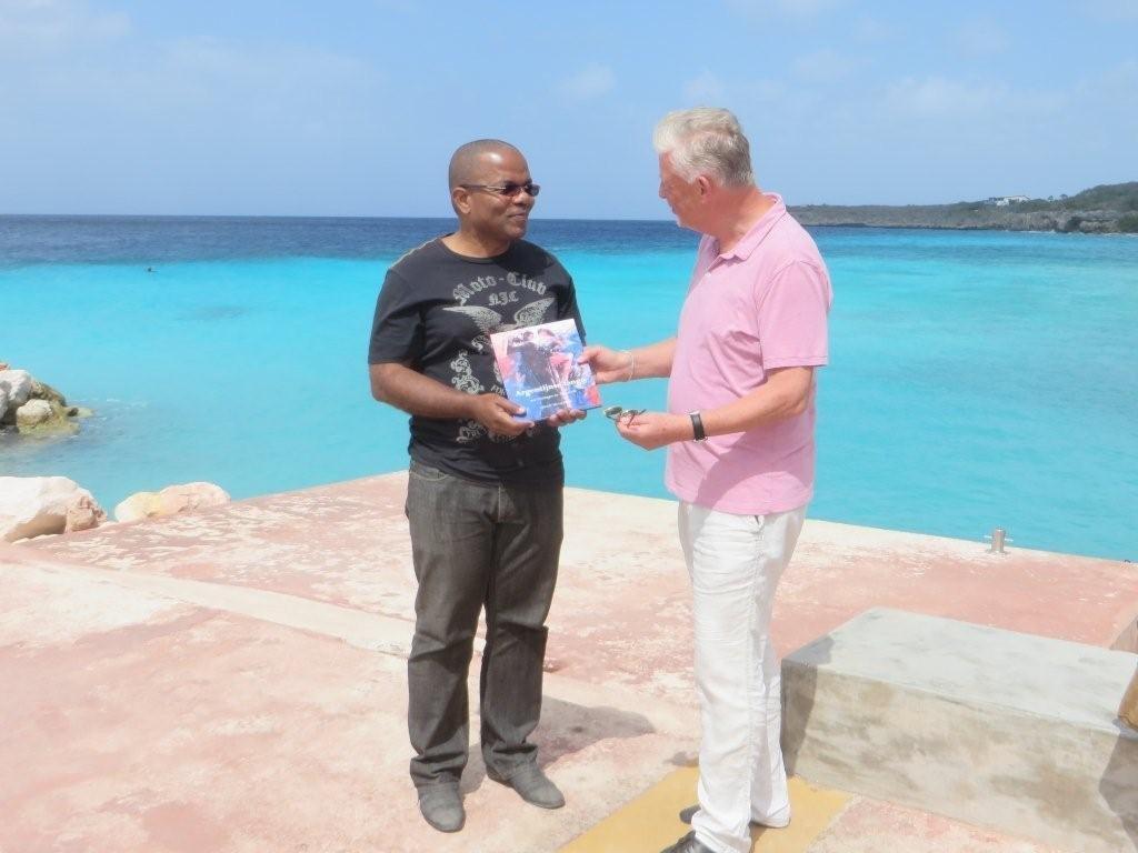 [2016] Curacao. Etienne Ys (l.) - voormalig president van de Nederlandse Antillen - en Johan Meijering (r.)